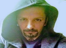 İhsan Konuk 